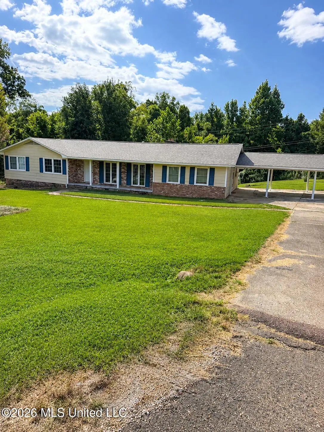 1612 Moonmist Drive, Yazoo City, MS 39194 - #1