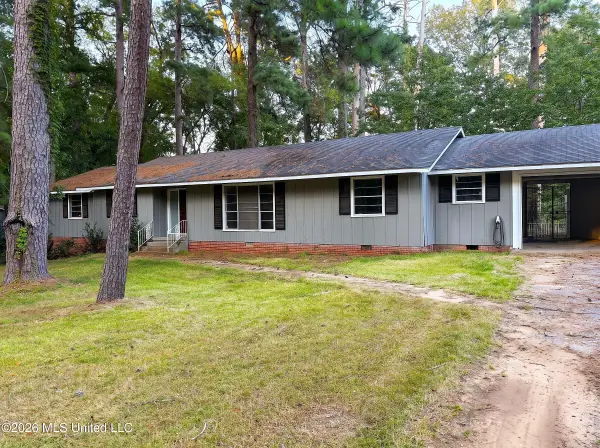 5726 Fernwood Drive, Jackson, MS 39206