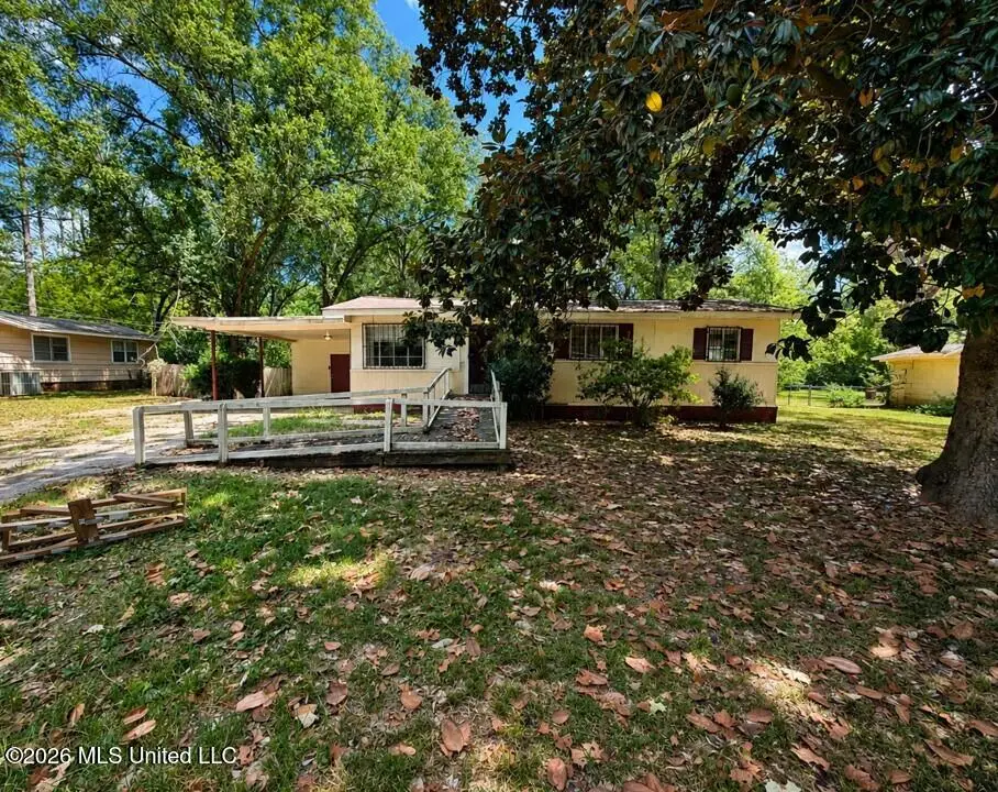 256 Iris Avenue, Jackson, MS 39206 - #1