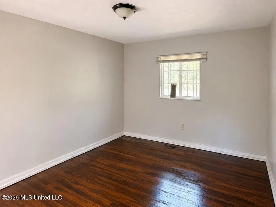 256 Iris Avenue, Jackson, MS 39206 - #3