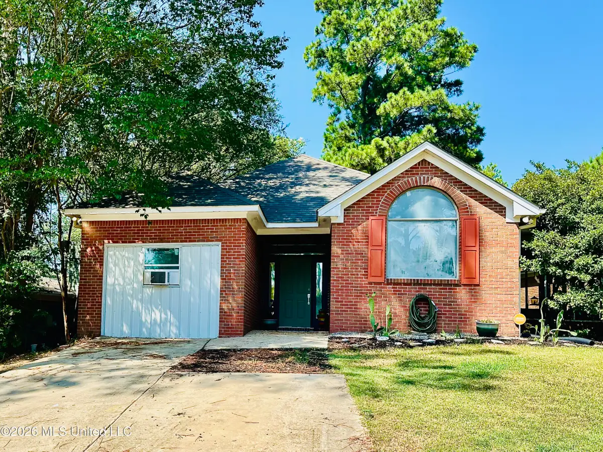 15 Ashland Avenue, Brandon, MS 39047 - #1