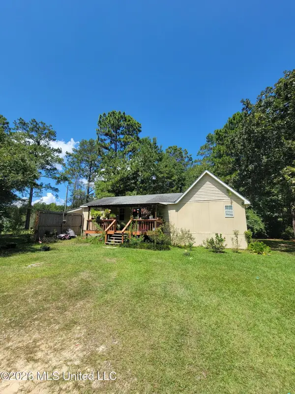 245 Baucum Road, Carriere, MS 39426