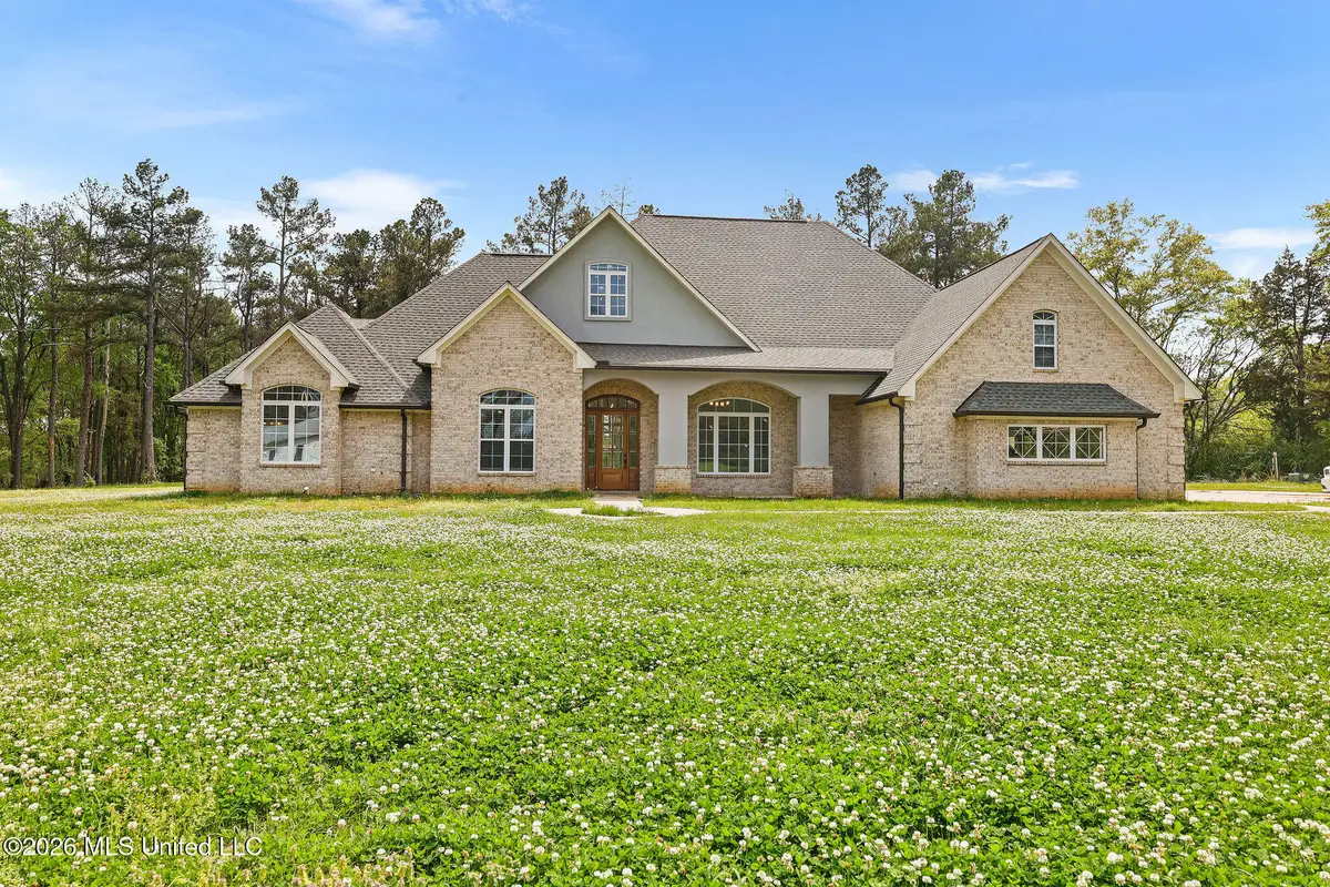 744 Georgetown Street, Hazlehurst, MS 39083 - #1