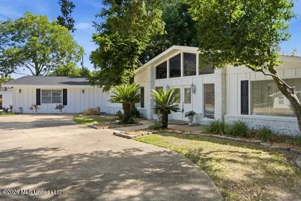 1566 E Second Street, Pass Christian, MS 39571 - #3