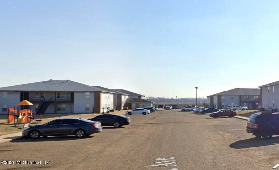 1300 Roosevelt Avenue, Greenwood, MS 38930 - #1