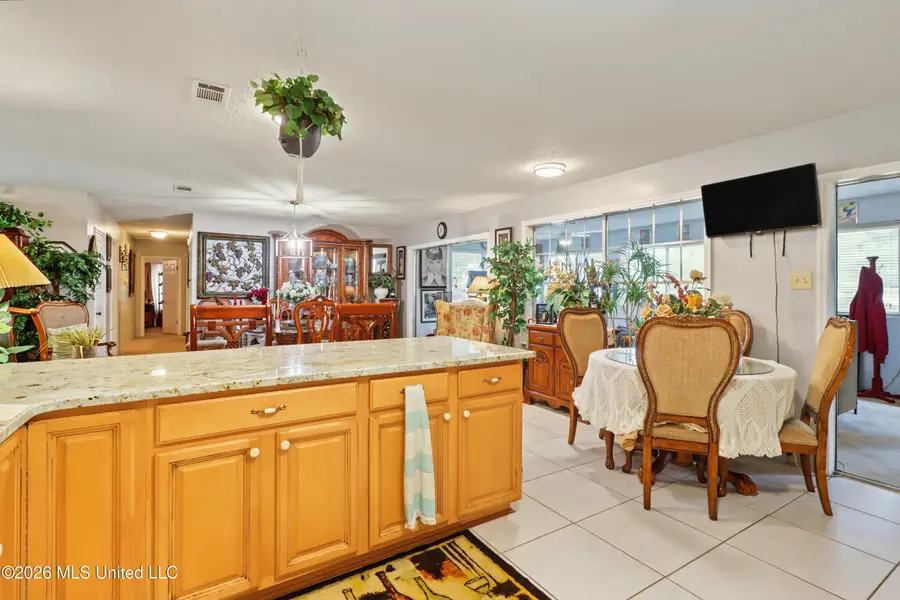 119 Muirfield Court, Ocean Springs, MS 39564 - #3