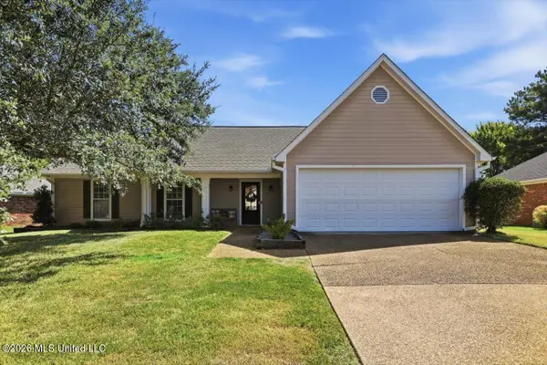 6016 Hawthorne Hill Road, Flowood, MS 39232
