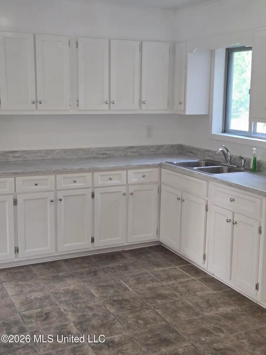 3900 Cypress Street, Moss Point, MS 39563 - #3