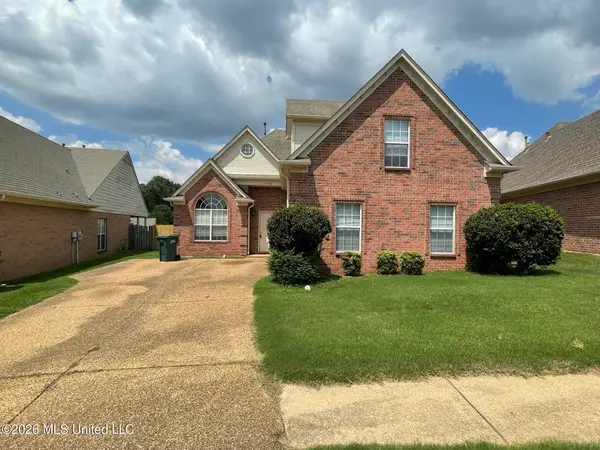 1158 Warwick Place, Southaven, MS 38671
