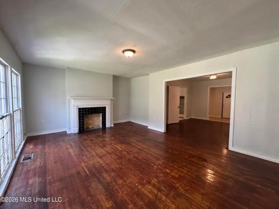 315 Robinhood Road, Jackson, MS 39206 - #3
