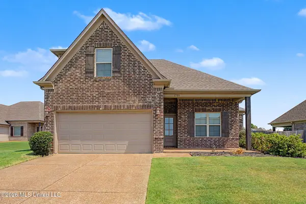 2586 Molly Lane, Southaven, MS 38672