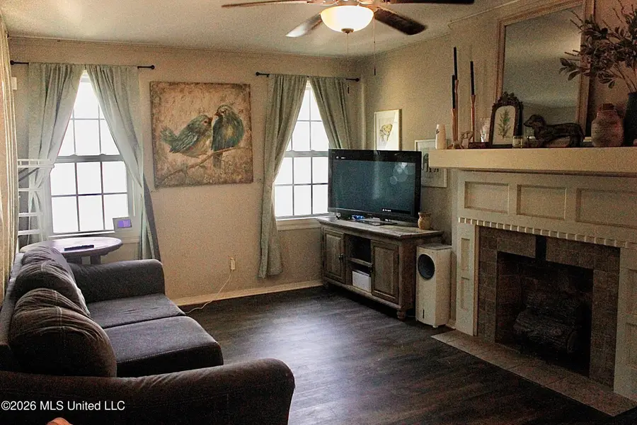4822 Maplewood Drive, Jackson, MS 39206 - #2