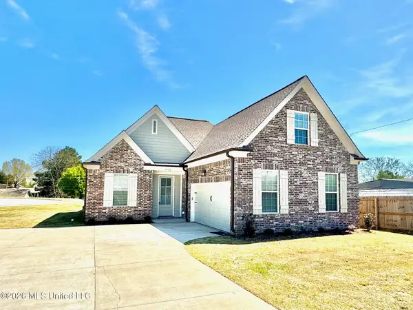 4702 Bayou Court, Olive Branch, MS 38654