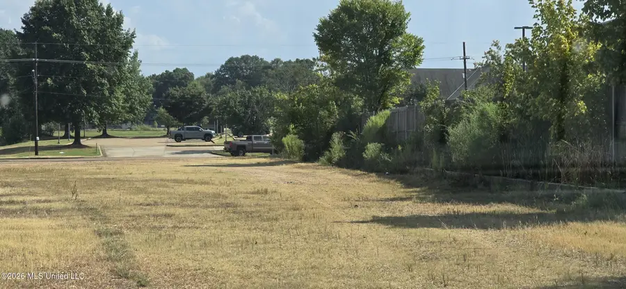10 Norfleet Drive, Senatobia, MS 38668 - #3
