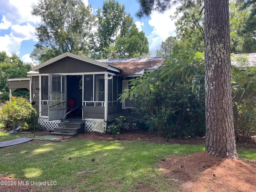 122 Stowell Street, Hazlehurst, MS 39083 - #2