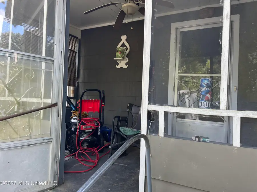 122 Stowell Street, Hazlehurst, MS 39083 - #3