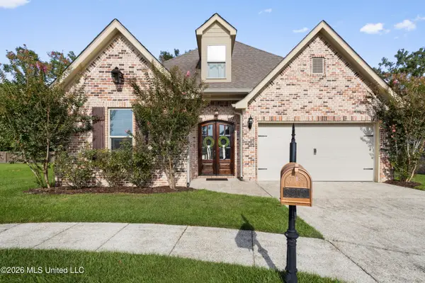 3912 Acadian Village Drive, Ocean Springs, MS 39564