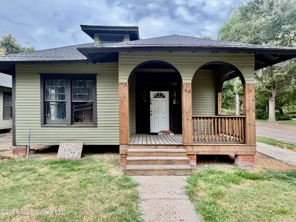 203 E 3rd Street, Leland, MS 38756