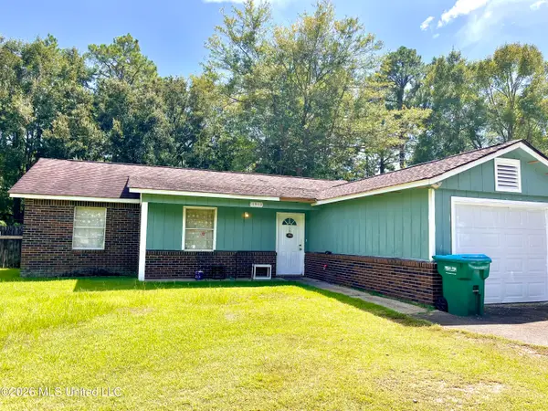 1813 Victoria Drive, Gautier, MS 39553