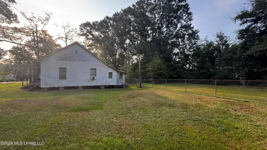 1030 Cherry Drive, McComb, MS 39648 - #2
