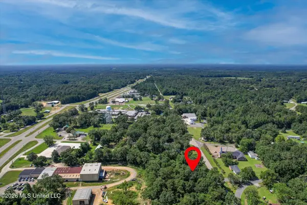 24152 Church Avenue, Saucier, MS 39574