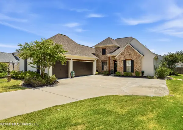 105 Lake Bend, Madison, MS 39110