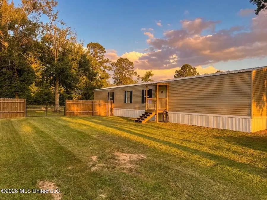 17185 Carnation Street, Kiln, MS 39556 - #2