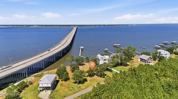 113 Sandy Hook Drive, Pass Christian, MS 39571
