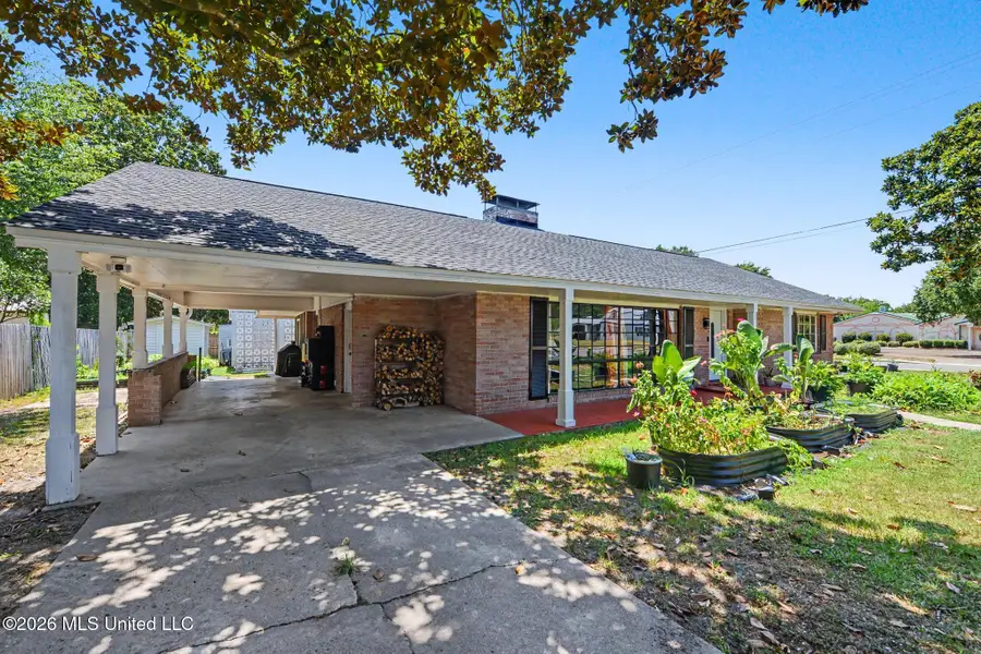 1095 Columbus Street, Biloxi, MS 39530 - #2