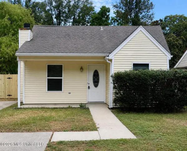 1743 James Buchanan Drive, Biloxi, MS 39531
