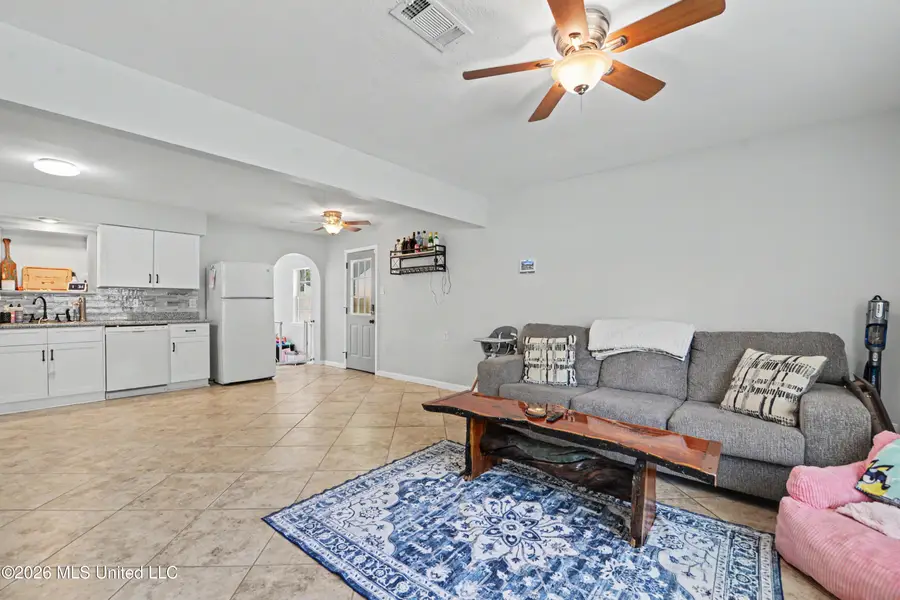 1537 S 10th Street, Ocean Springs, MS 39564 - #3