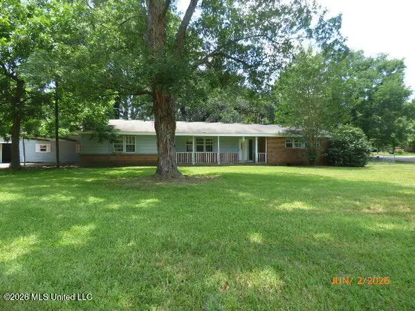 121 Catalpa Drive, Natchez, MS 39120