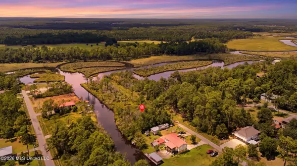 00 3rd Street, Bay Saint Louis, MS 39520