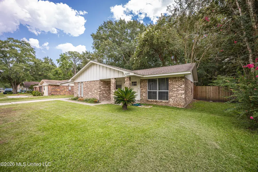9205 Warbler Avenue, Ocean Springs, MS 39564 - #2