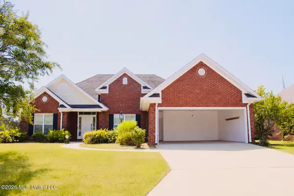 151 Saint James, Grenada, MS 38901