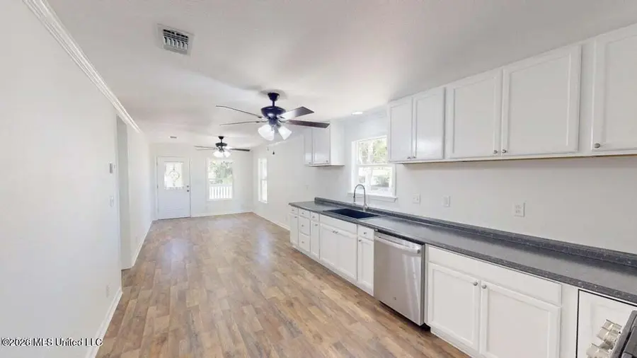 1804 S Davis Street, Leakesville, MS 39451 - #3