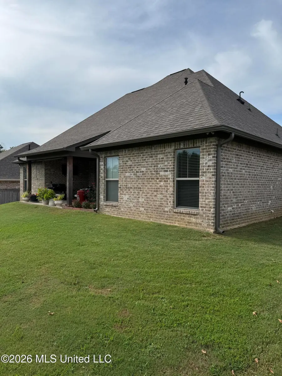 203 Ashbury Cove, Canton, MS 39046 - #3