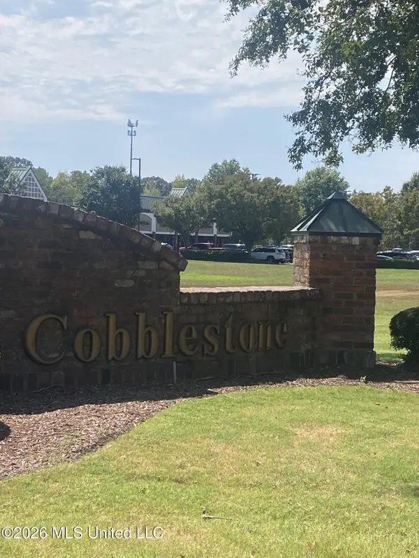 Cobblestone, Southaven, MS 38672