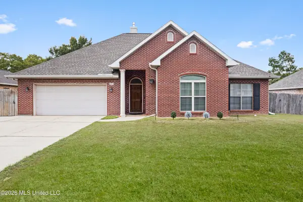 2412 Old Bay Road, Biloxi, MS 39531