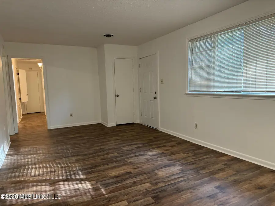 3144 Woodville Circle, Jackson, MS 39212 - #2
