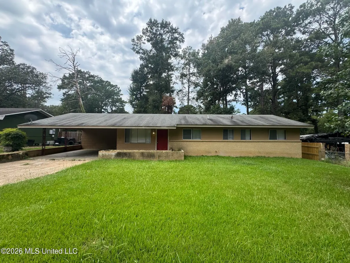 3139 Charleston Drive, Jackson, MS 39212 - #1