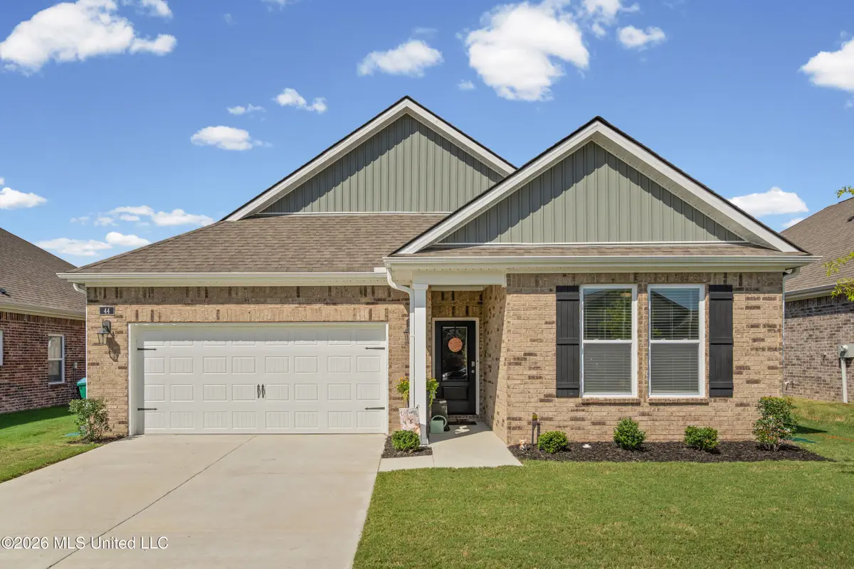 44 Harvest Dance Drive, Byhalia, MS 38611 - #1