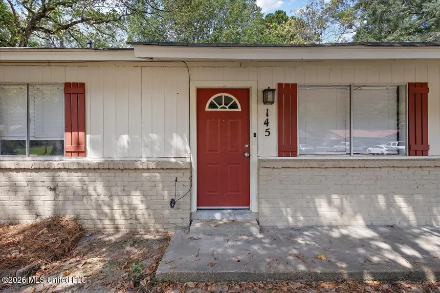 145 W Lisa Drive, Pearl, MS 39208 - #2