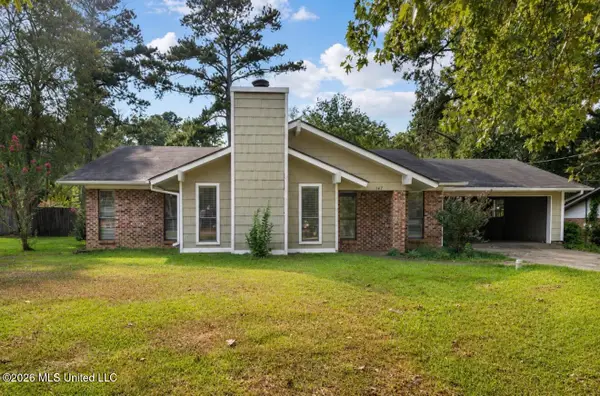147 Oak Park Drive, Forest, MS 39074