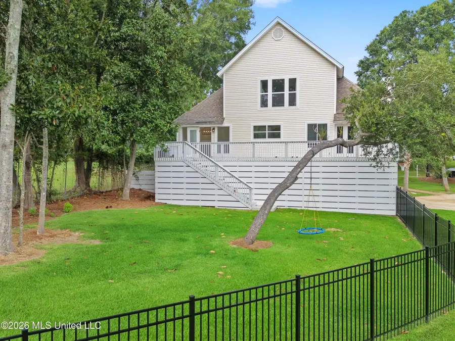 411 Wulff Drive, Ocean Springs, MS 39564 - #2