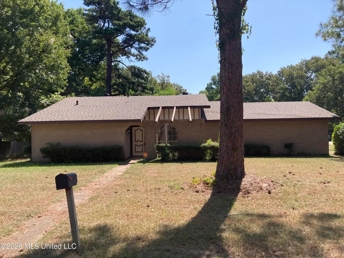 5856 Cypress Trail, Jackson, MS 39211 - #1