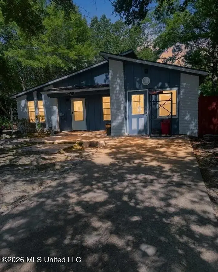 916 E Birch Drive, Gulfport, MS 39503 - #1
