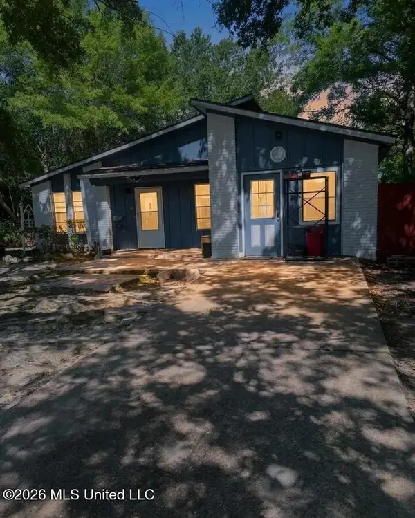 916 E Birch Drive, Gulfport, MS 39503