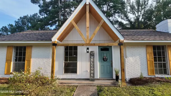 315 Cedarwood Drive, Jackson, MS 39212