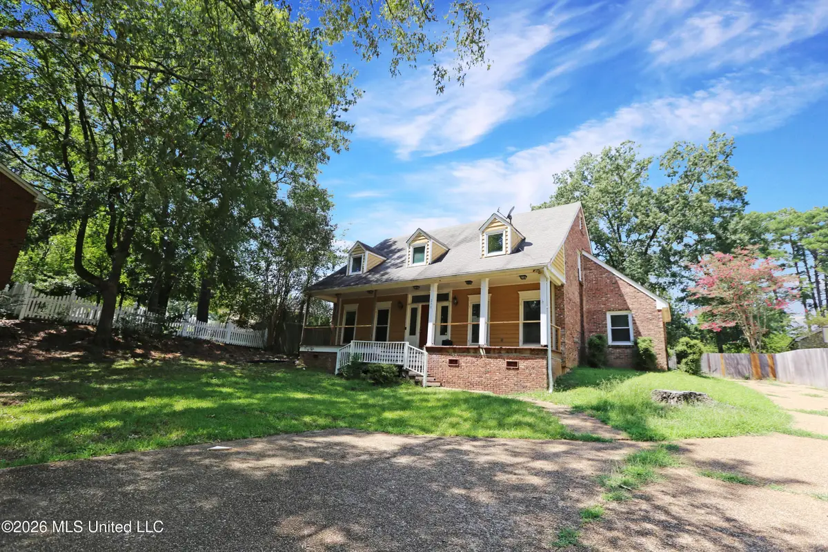 213 Longwood Drive, Clinton, MS 39056 - #1